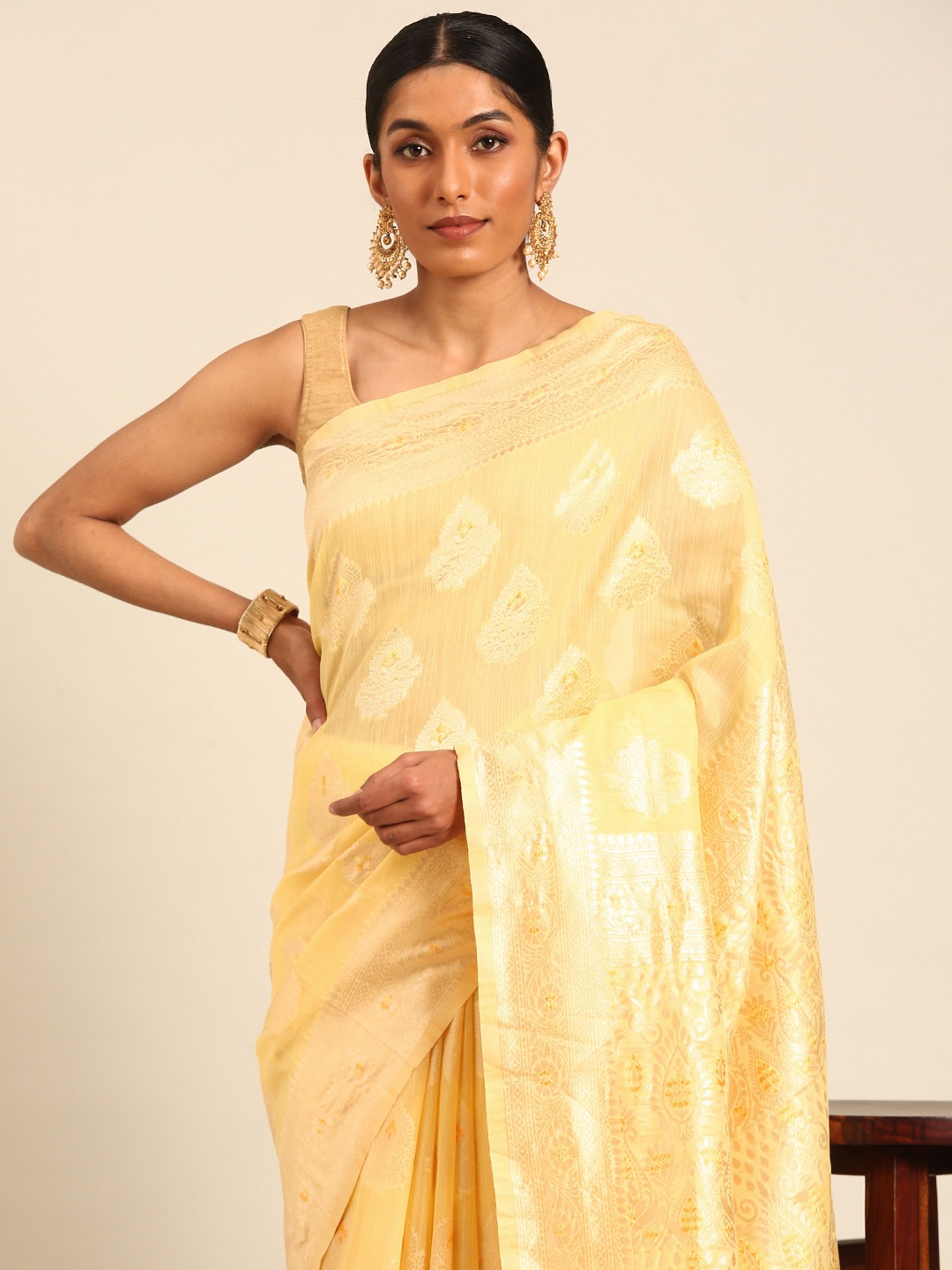 

MOHEY Woven Design Zari Art Silk Saree, Yellow