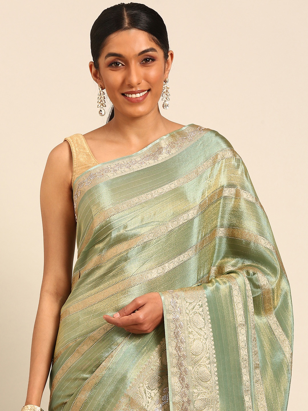 

MOHEY Woven Design Zari & Stones Work Organza Saree, Green