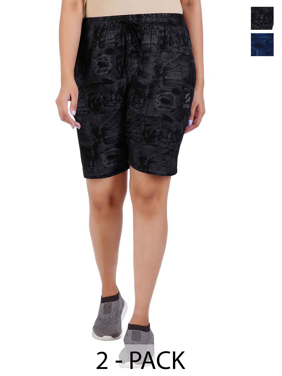 

GUIDE Women Printed Shorts, Black