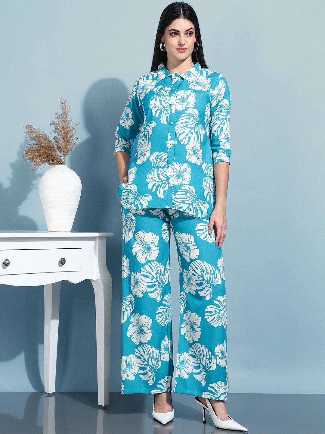 

HIVA TRENDZ Floral Printed Shirt Collar Shirt With Trouser, Turquoise blue