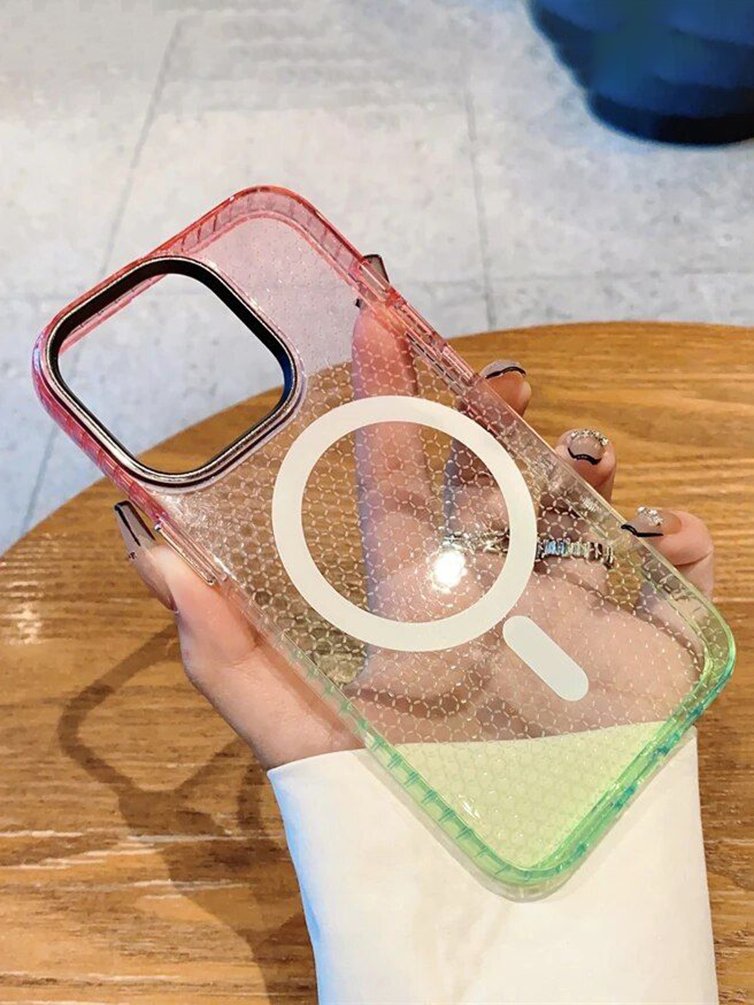 

Luxury Kase LK080 Fashion Gradient iPhone 15 Back Case, Lime green