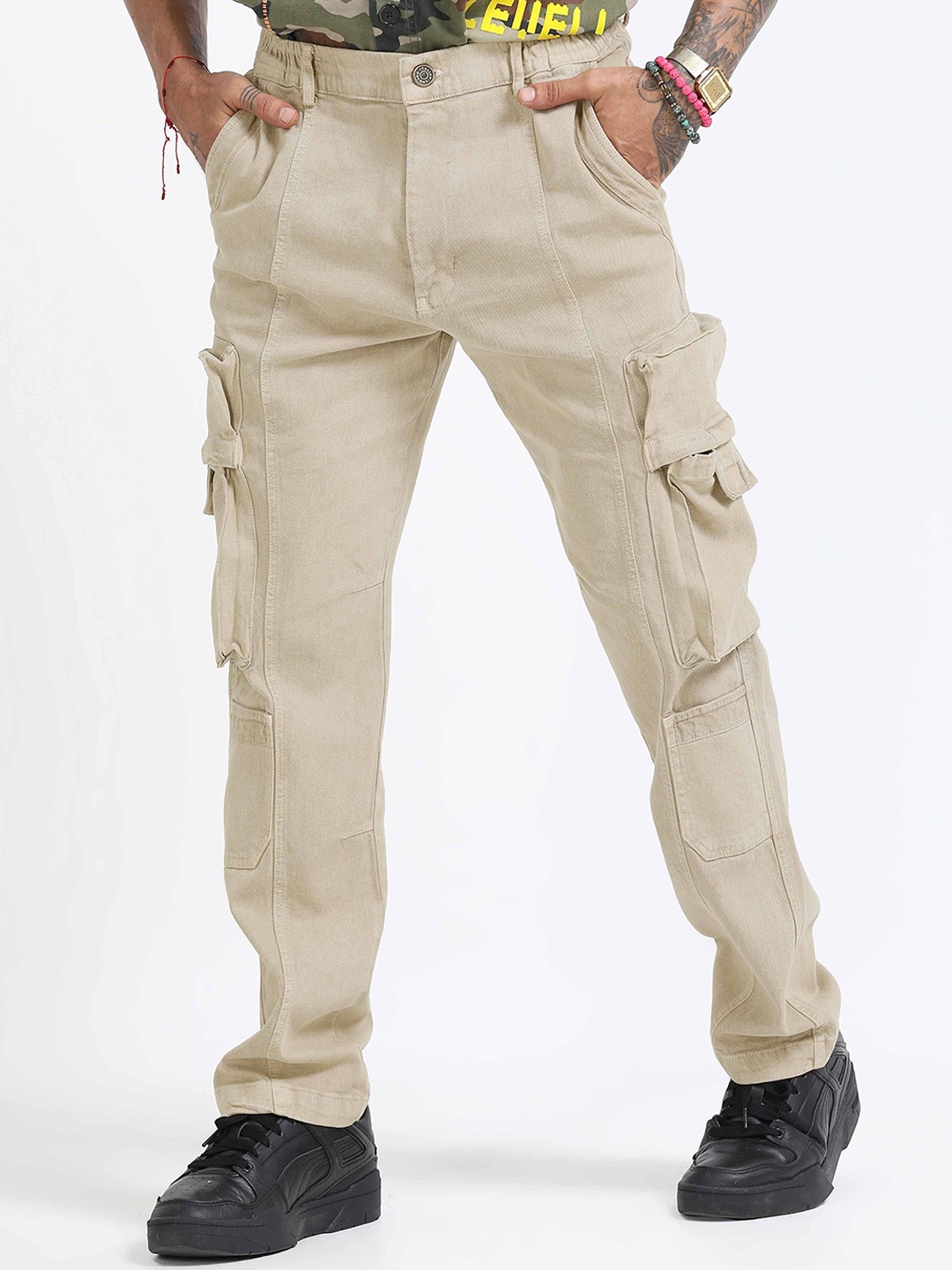 

Italian Colony Men Relaxed Straight Leg Straight Fit Cargos Trousers, Cream