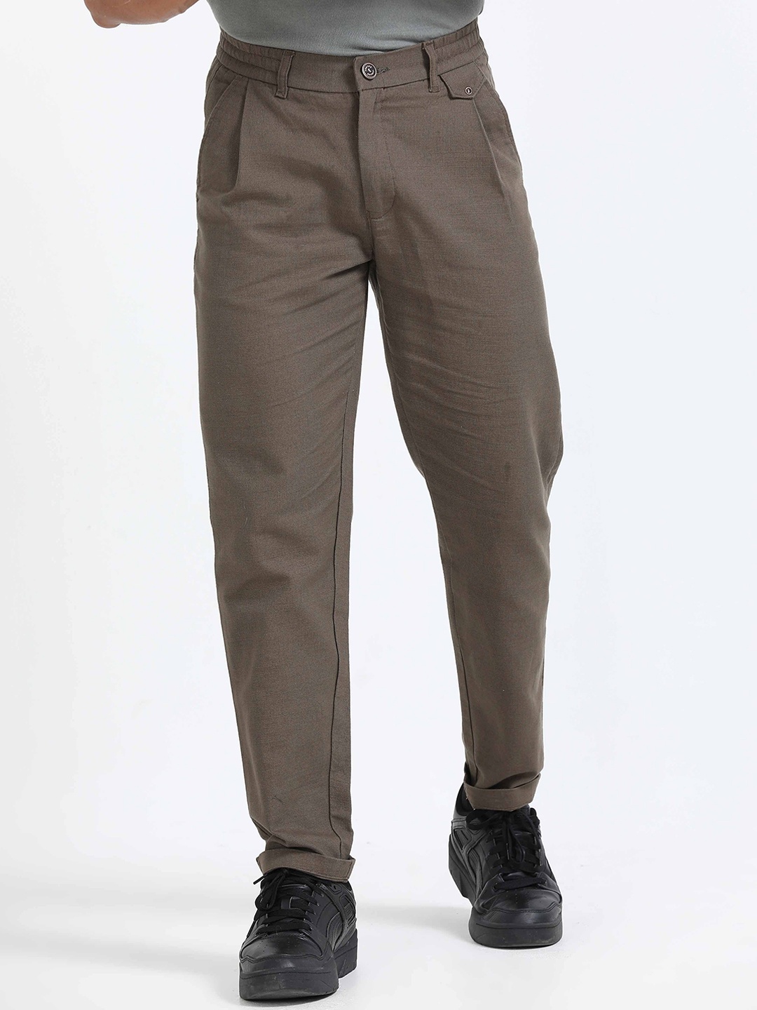 

Italian Colony Men Tailored Tapered Fit Trousers, Brown