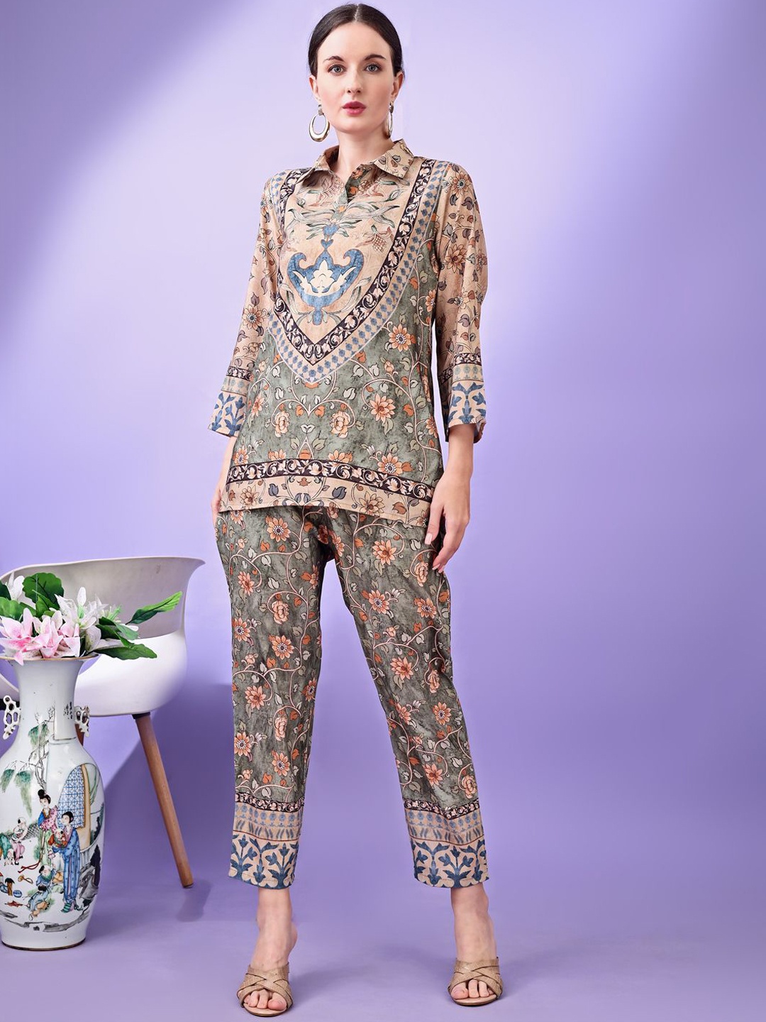 

Tikhi Imli Printed Shirt Collar Tunic With Trouser, Beige