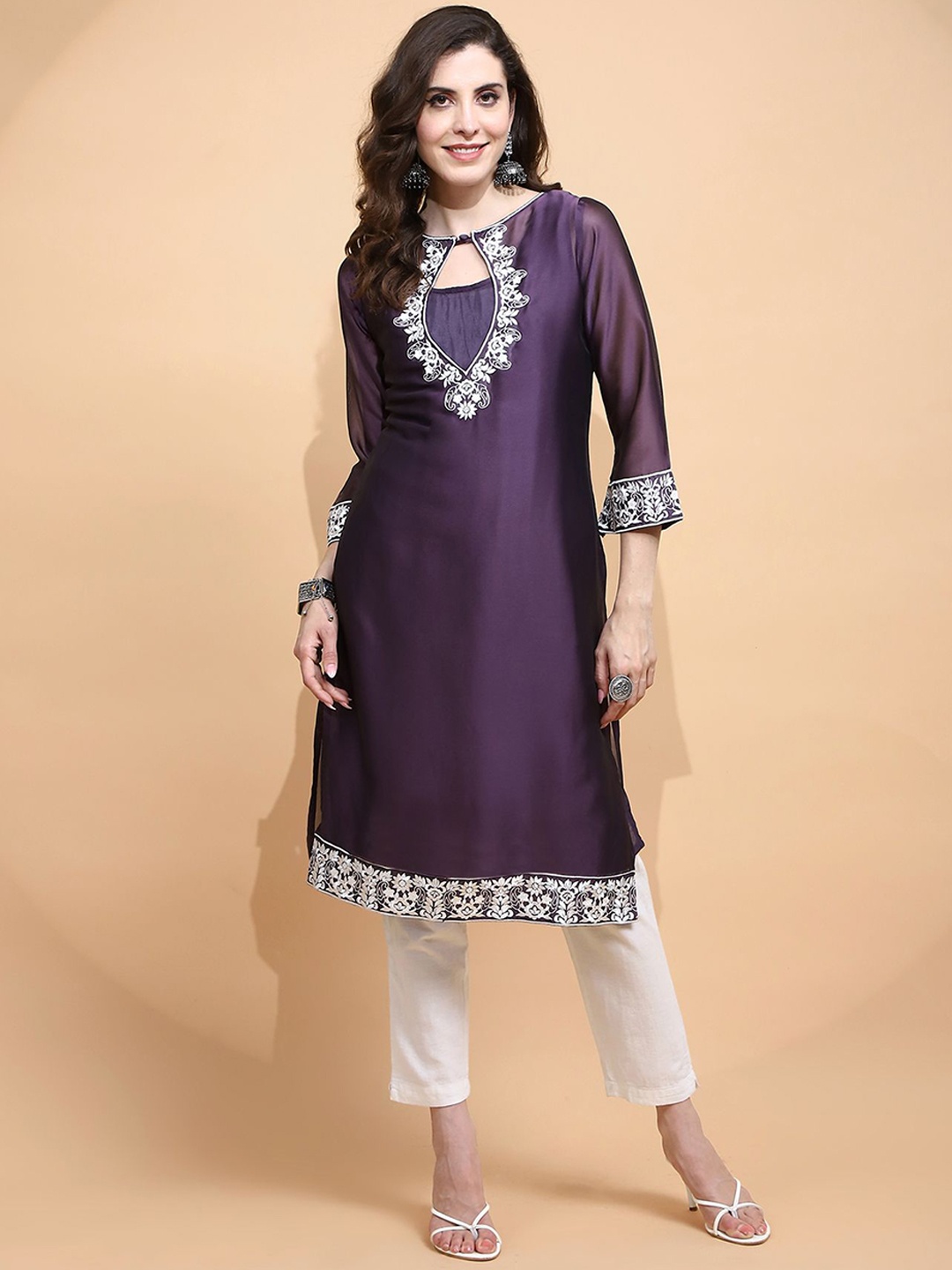 

Me&I Floral Embroidered Keyhole Neck Straight Kurta With Slip, Purple