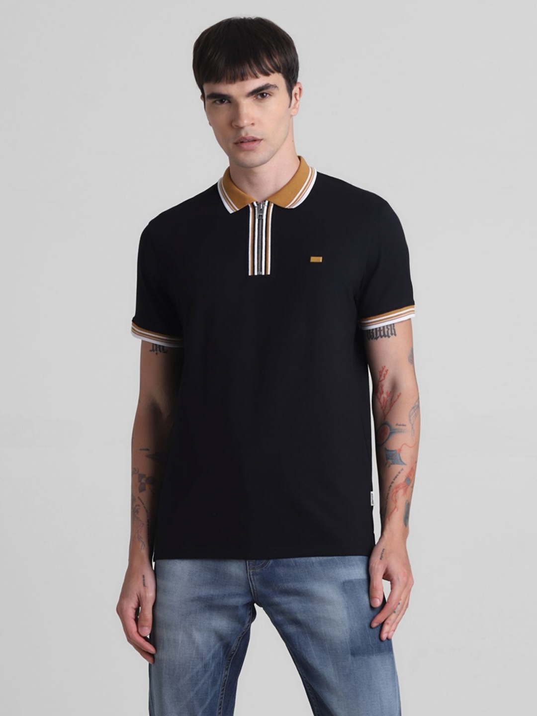 

Jack & Jones Men JJDI MAPLE Solid Polo Collar Cotton T-shirt, Black