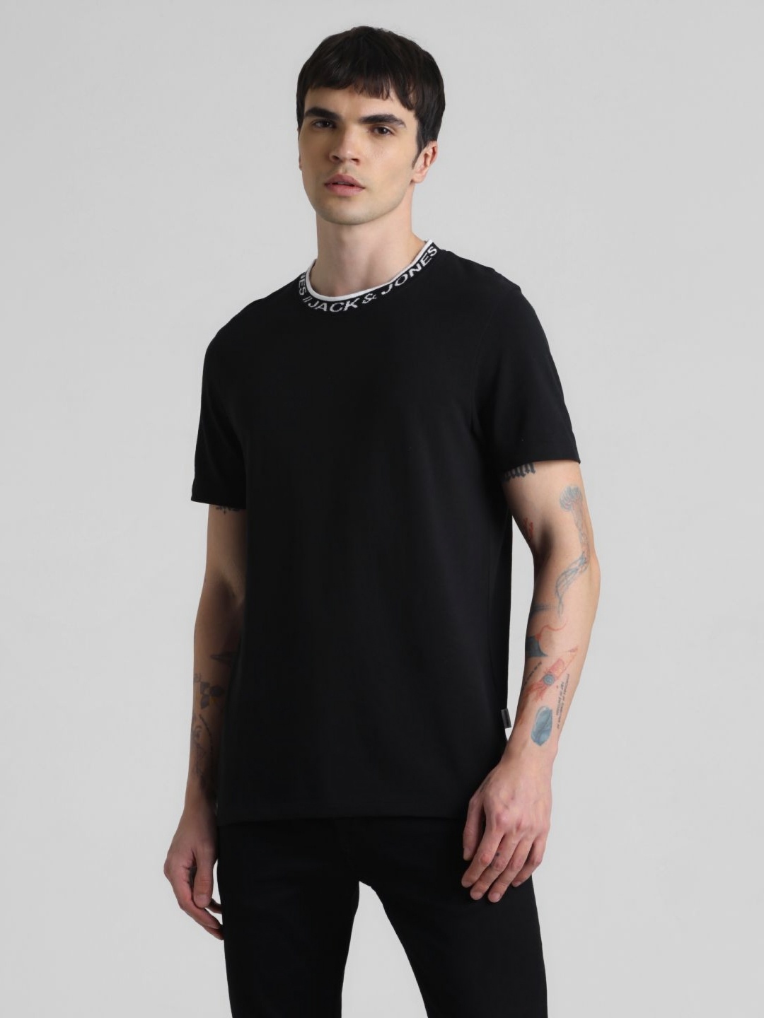 

Jack & Jones Men Solid Round Neck Cotton T-shirt, Black