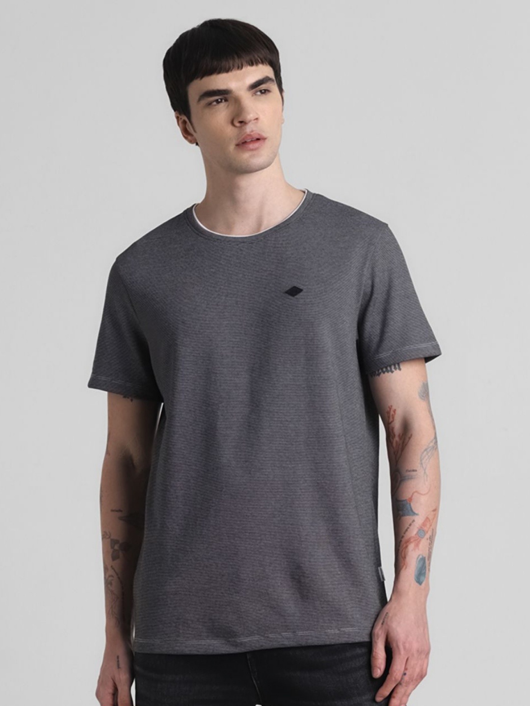 

Jack & Jones Men Solid Round Neck Cotton T-shirt, Grey