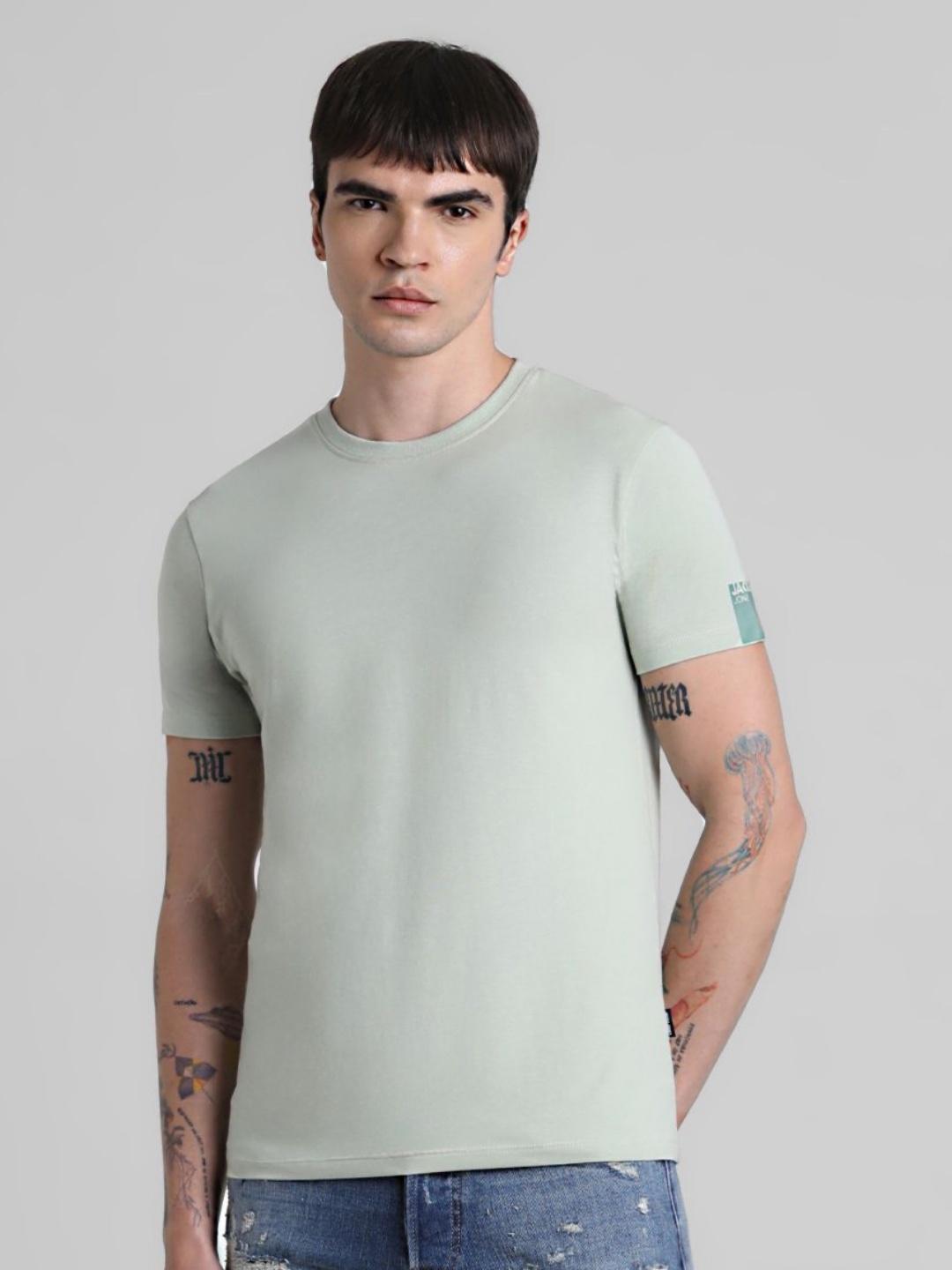 

Jack & Jones Men Solid Round Neck Cotton T-shirt, Green