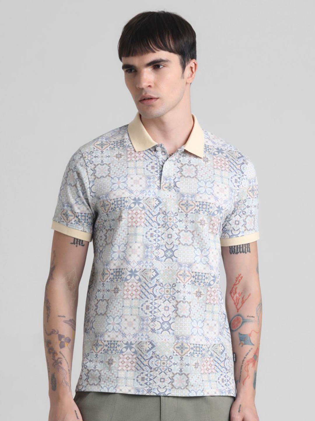 

Jack & Jones Men Geometric Printed Polo Collar Cotton T-shirt, Off white