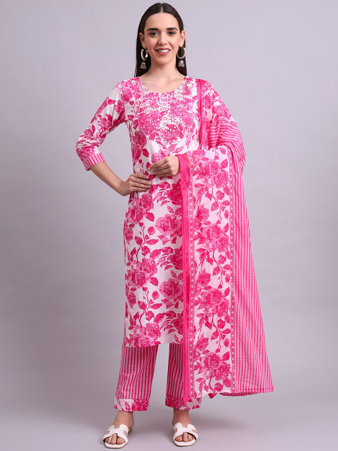 

aayusika Floral Printed Thread Work Pure Cotton Kurta With Trousers & Dupatta, Pink