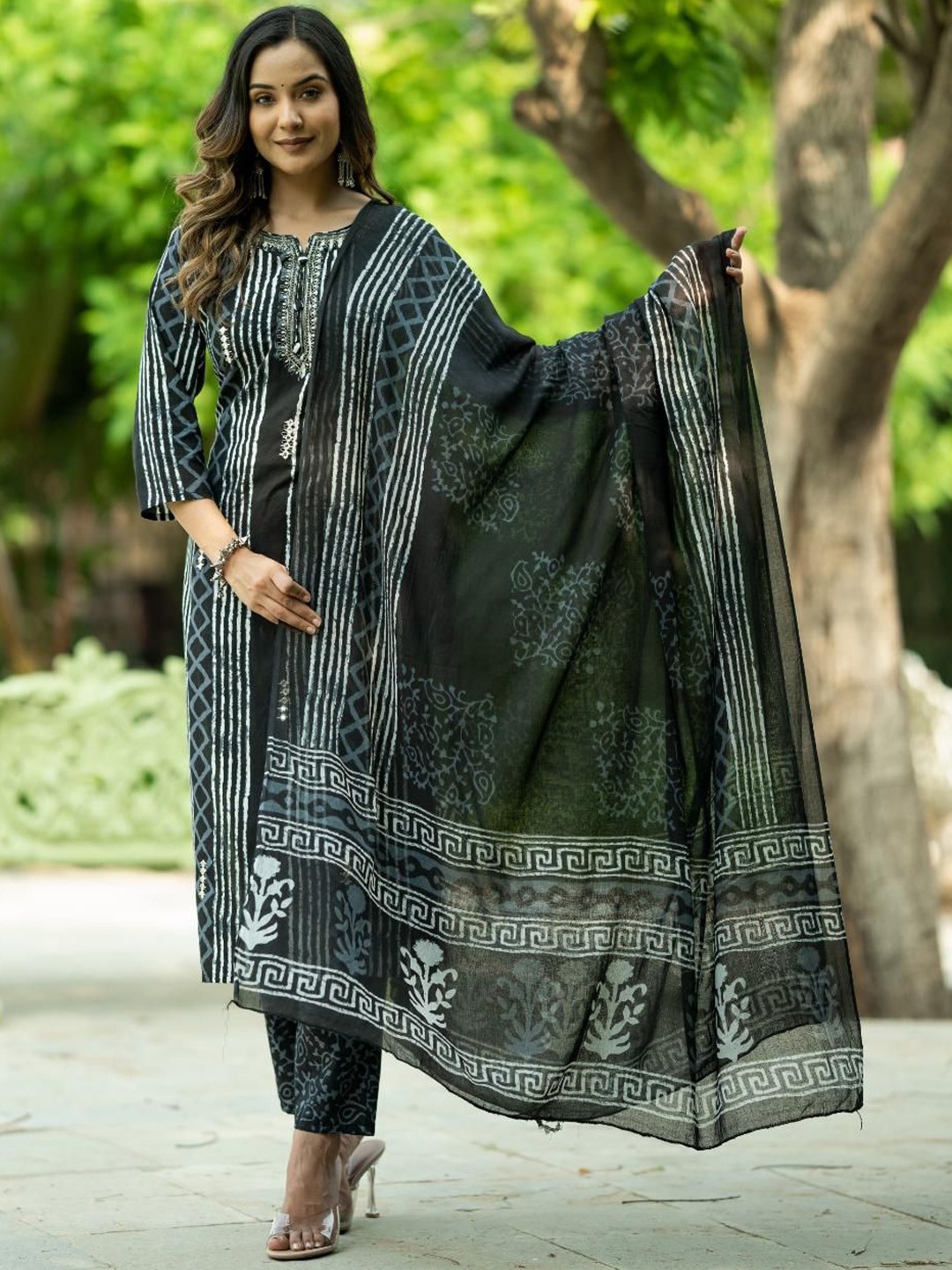 

Moda Rapido Striped Pure Cotton Straight Kurta With Trousers & Dupatta, Black