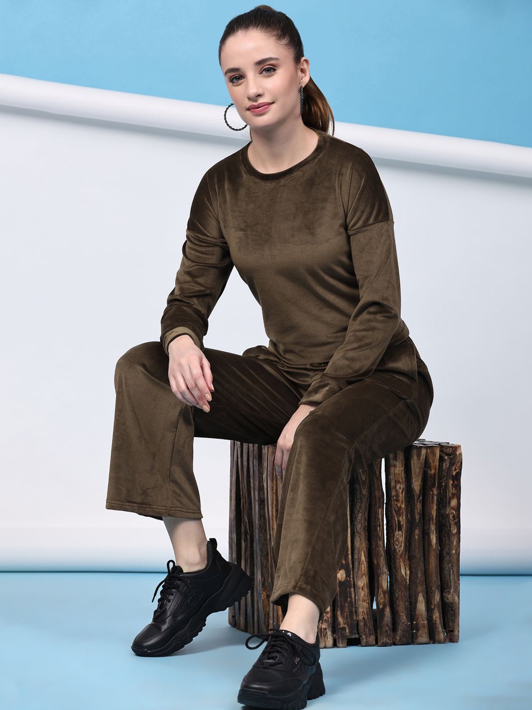 

DressBerry Green Round Neck Top With Trouser, Olive