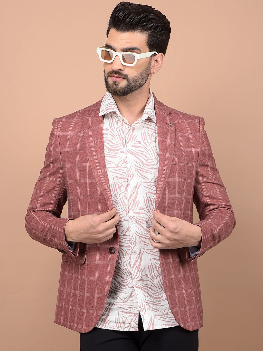 

Crimsoune Club Checked Notched Lapel Single Breasted Regular Fit Blazer, Peach