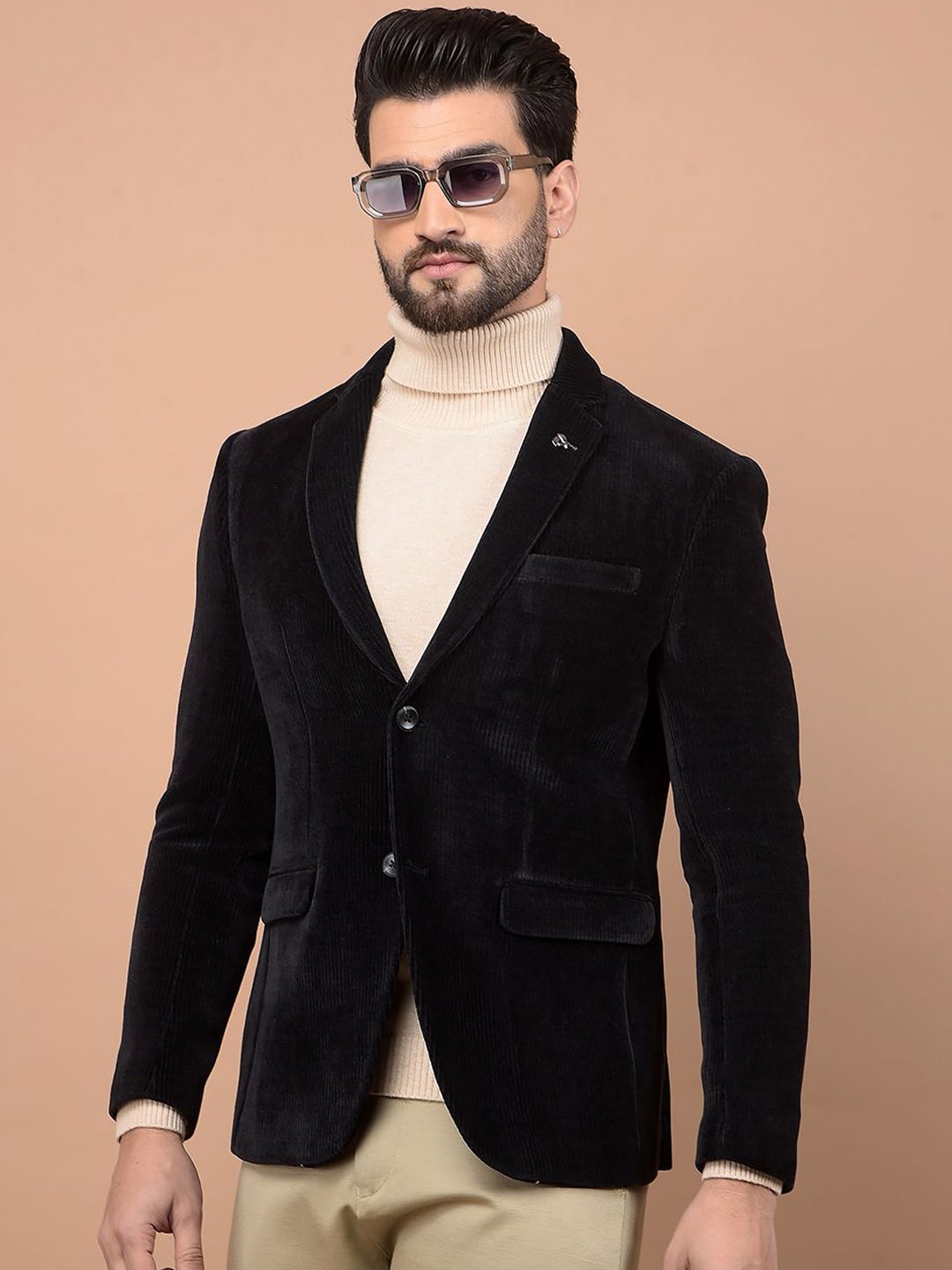 

Crimsoune Club Self Design Notched Lapel Single Breasted Blazer, Black