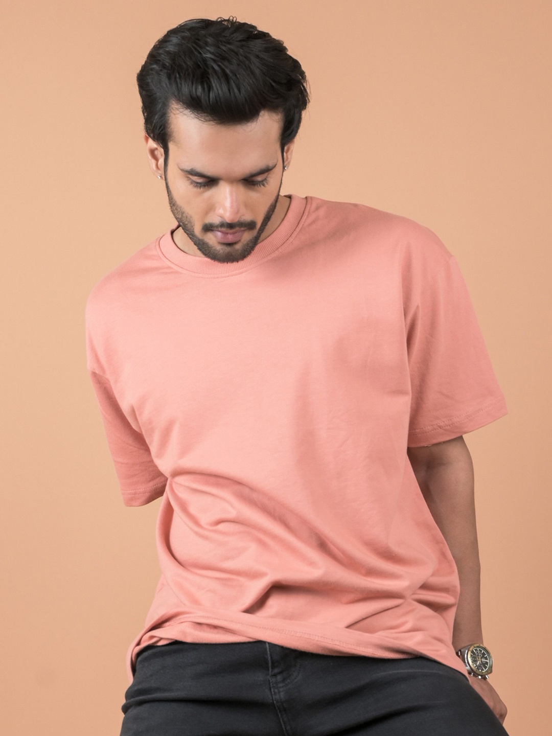 

INDIAN THREADS Men Solid Round Neck Pure Cotton Oversized T-shirt, Rose gold