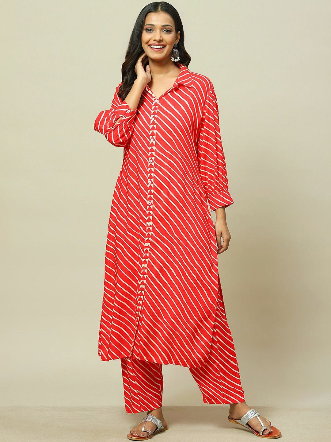 

Rangriti Striped Shirt Collar Straight Kurta With Palazzo, Red