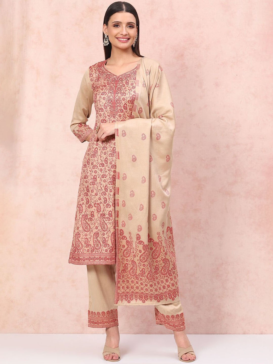 

Rangriti Floral Printed Straight Kurta With Palazzos & Dupatta, Yellow