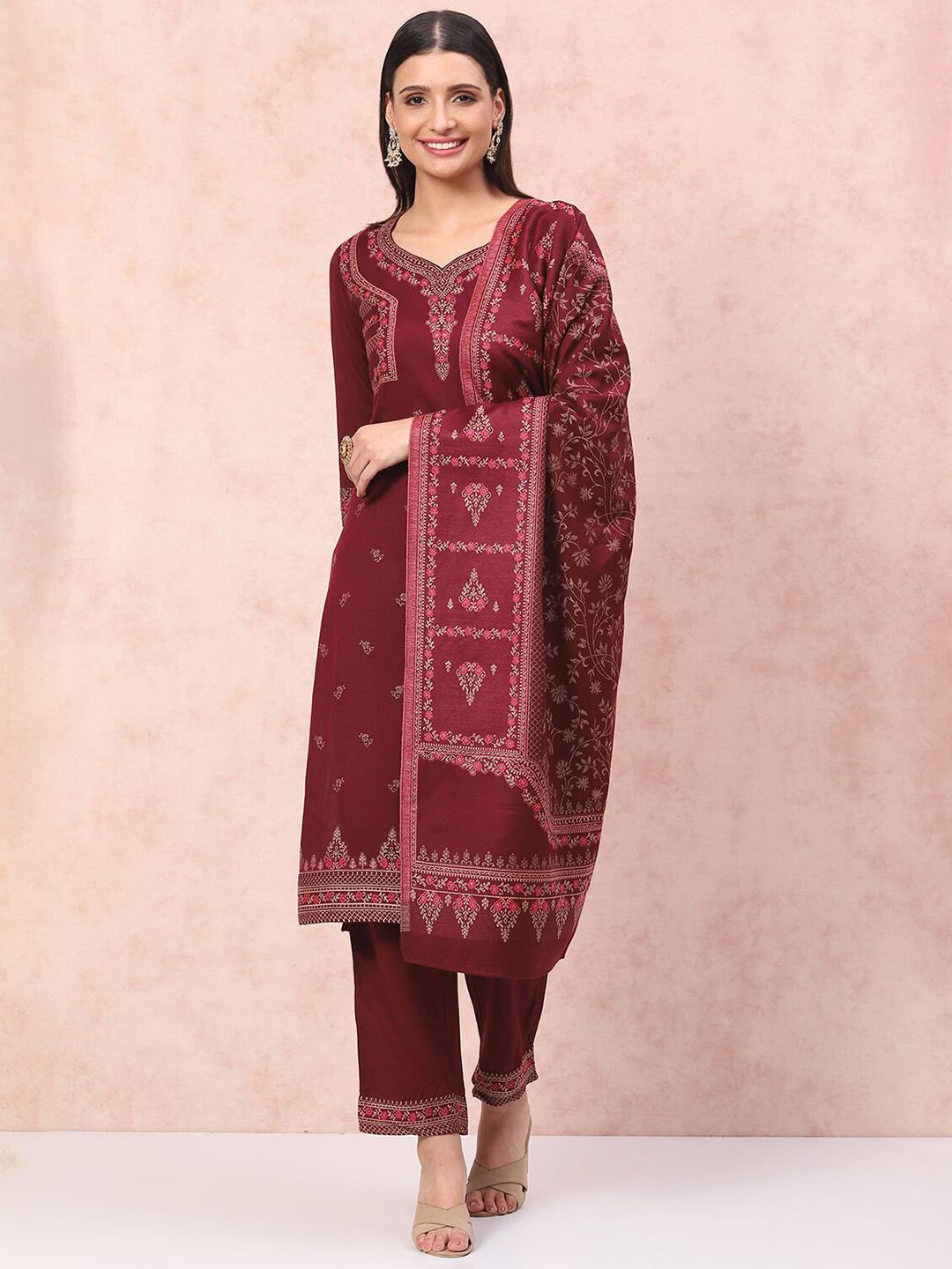 

Rangriti Floral Woven Design Sweetheart Neck Straight Kurta With Trouser And Dupatta, Maroon