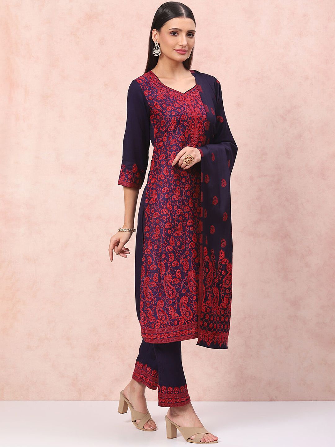 

Rangriti Ethnic Motifs Woven Design Sweetheart Neck Straight Kurta With Palazzo & Dupatta, Blue