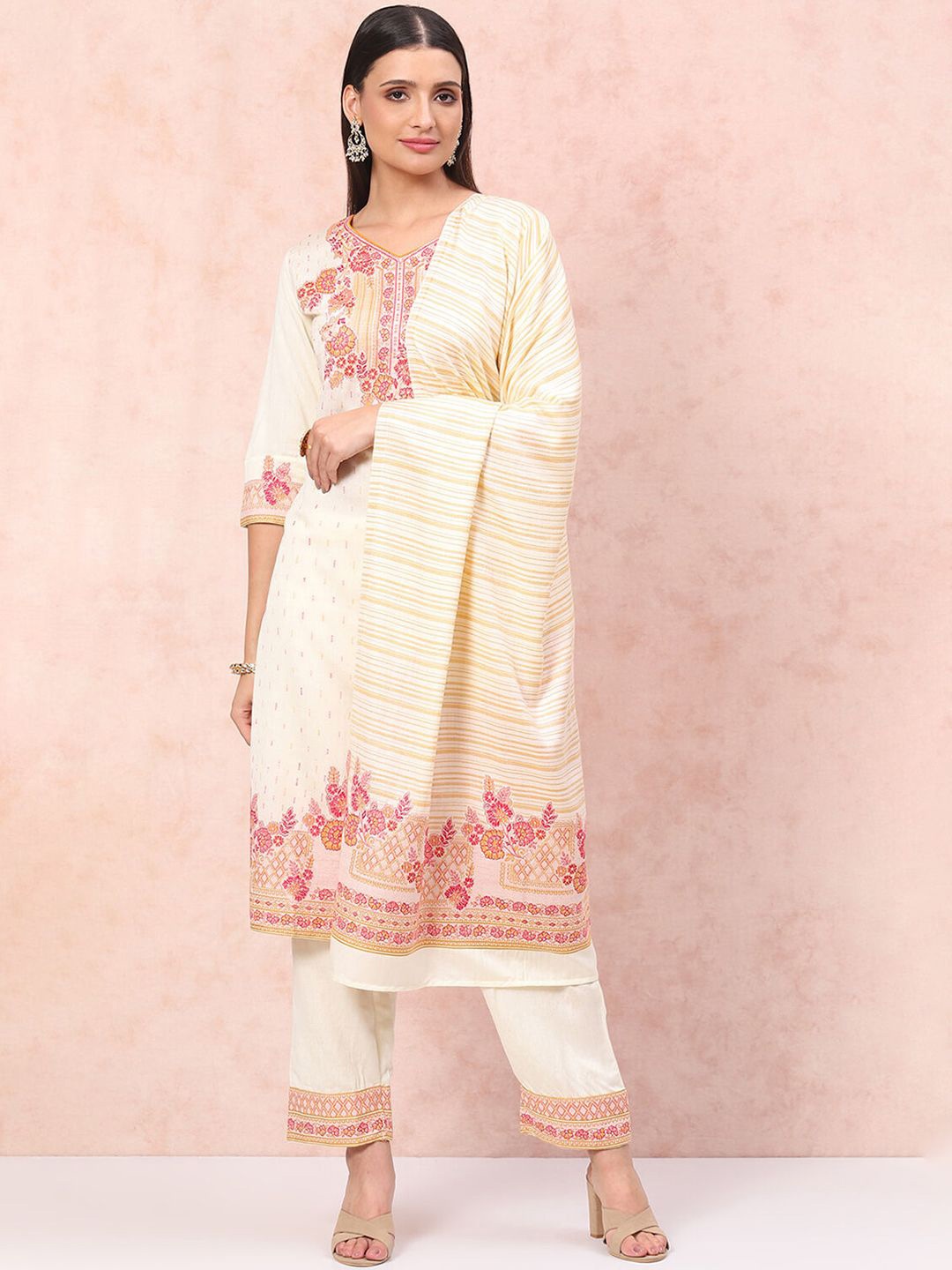 

Rangriti Floral Printed Straight Kurta With Palazzos & Dupatta, White