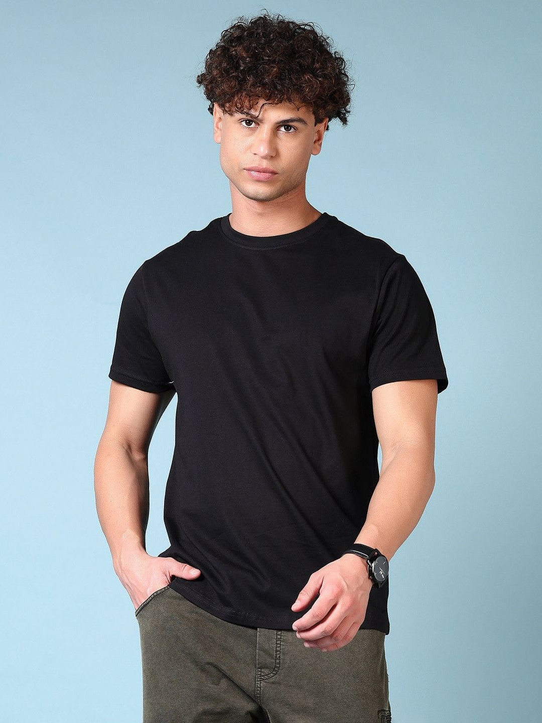 

V-Mart Men Solid Round Neck Cotton T-shirt, Black