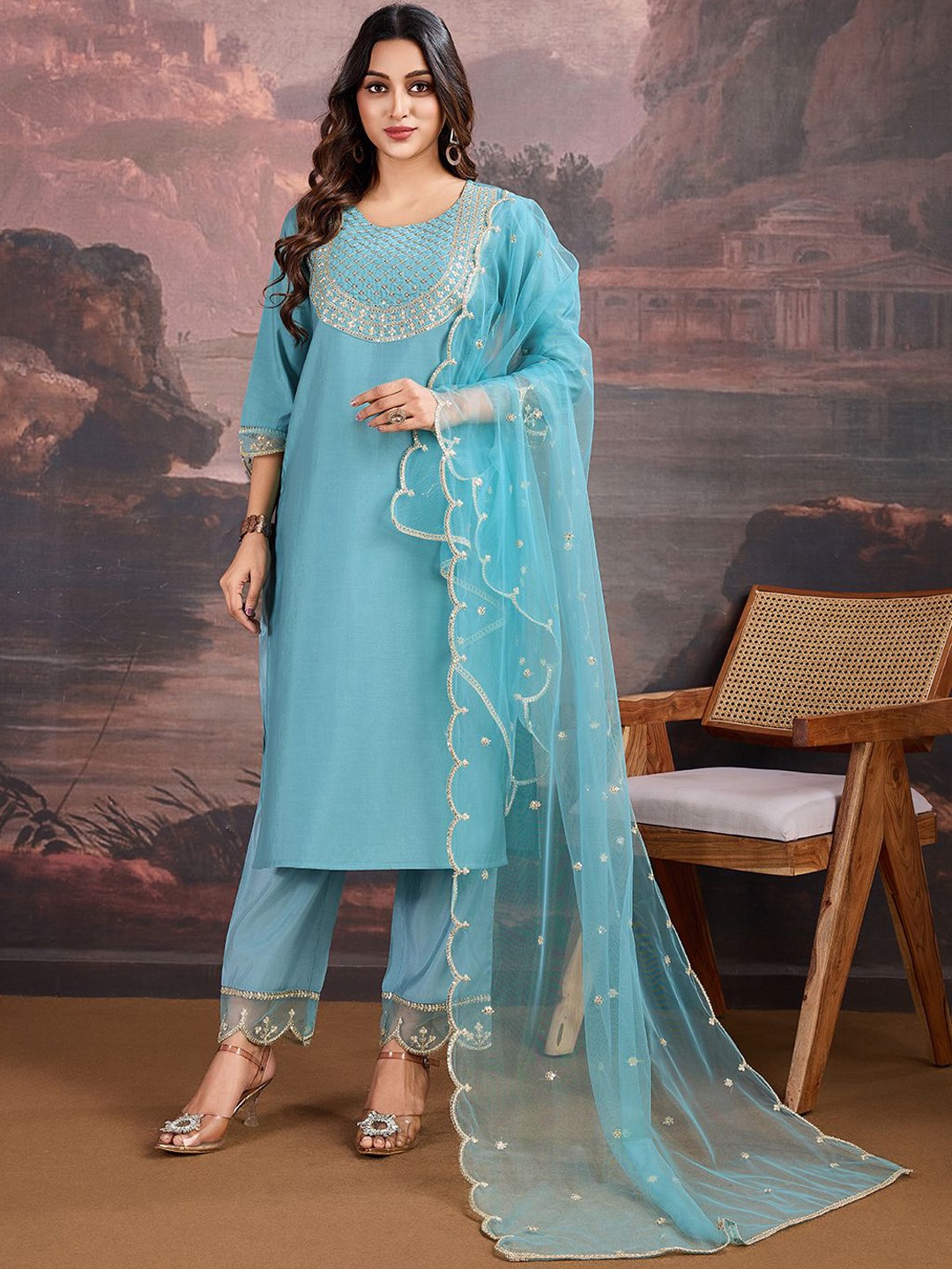 

House of Pataudi Ethnic Motifs Yoke Design Sequinned Straight Kurta & Trouser With Dupatta, Blue