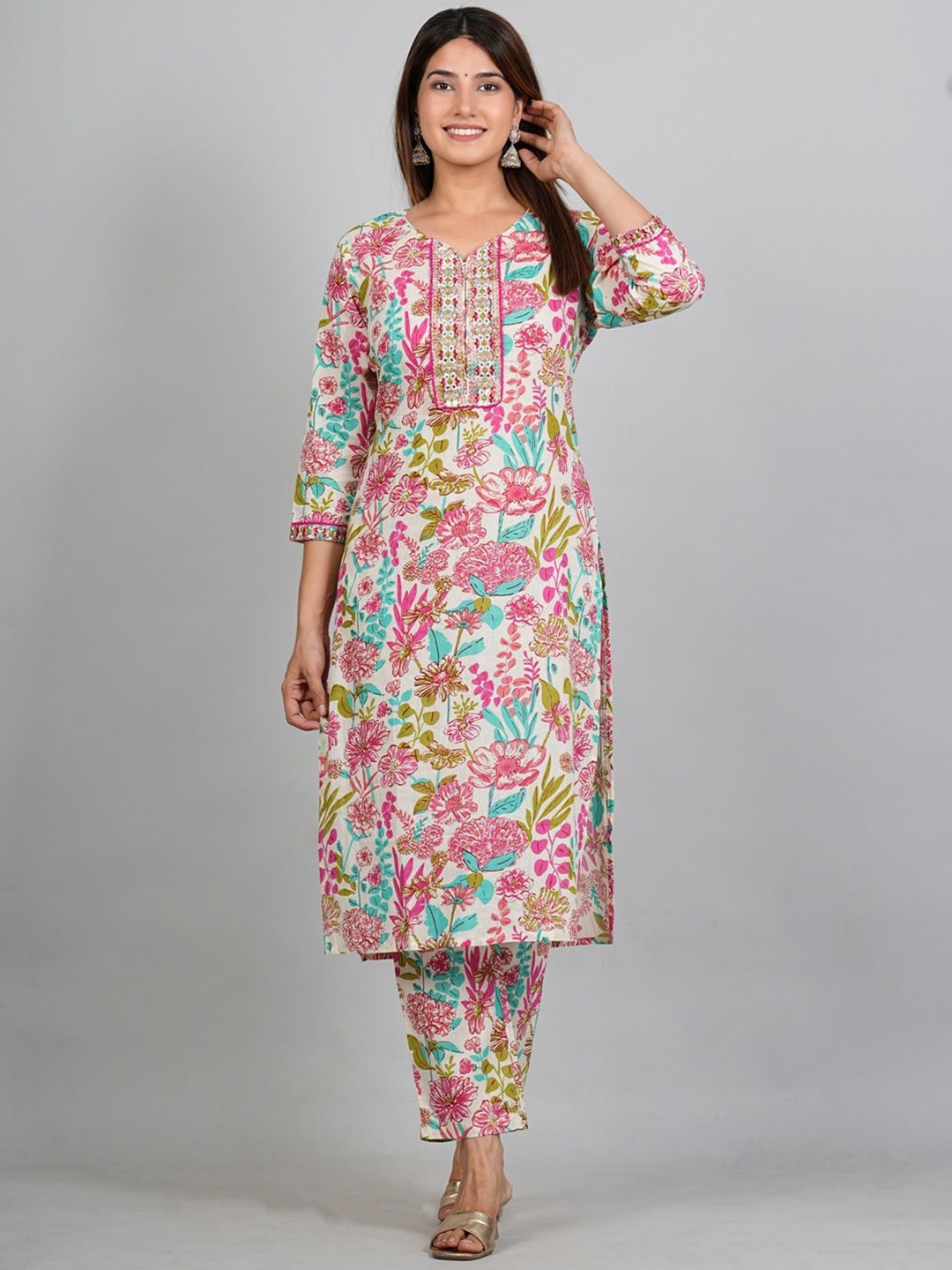 

Kraniky Apparels Floral Printed Thread Work Pure Cotton Straight Kurta with Trousers, Cream