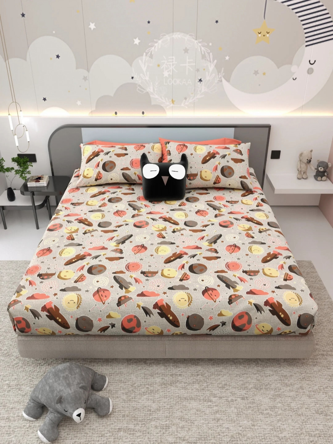 

LIVING ROOTS Kinder Joy Cream Printed 250 TC Pure Cotton King Bedsheet Set 2.64 m X 2.43 m