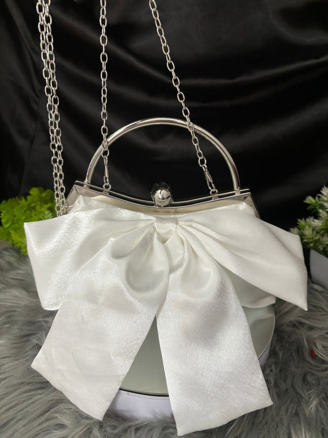 

PURPLE WINGS Women Solid Structured Sling Bag, White