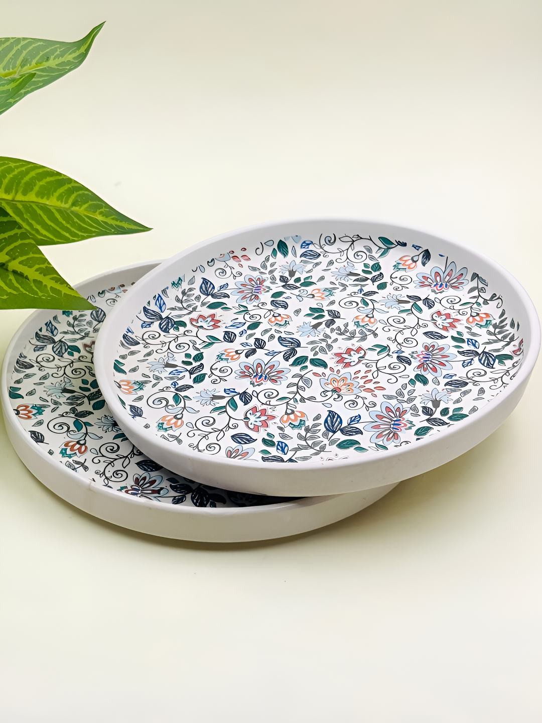 

Lupaava White & Grey 2 Pieces Floral Printed Ceramic Dishwasher Safe Plates