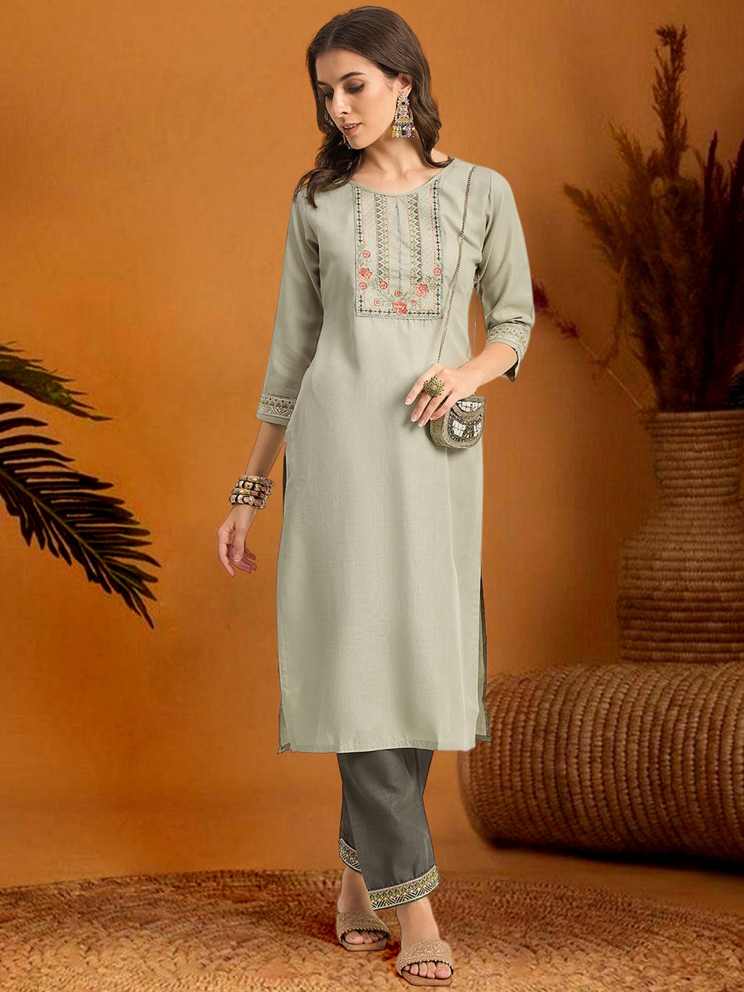 

SheWill Green Floral Embroidered Round Neck Straight Kurta With Trousers