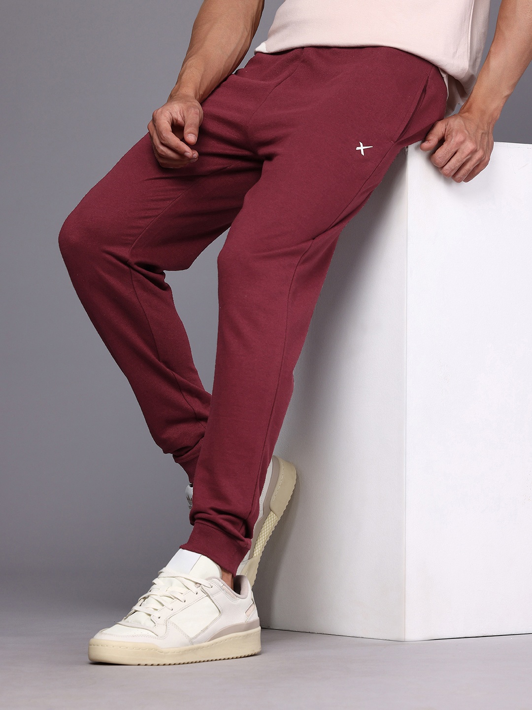 

HRX by Hrithik Roshan Men Lifestyle Joggers, Maroon