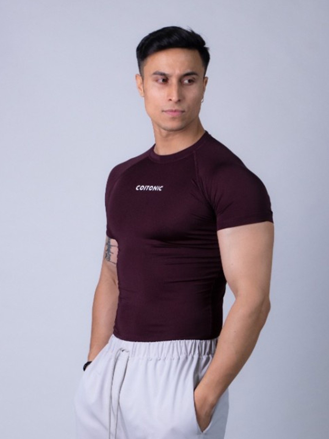 

Coitonic Men Typography Printed Round Neck Compression T-shirt, Purple