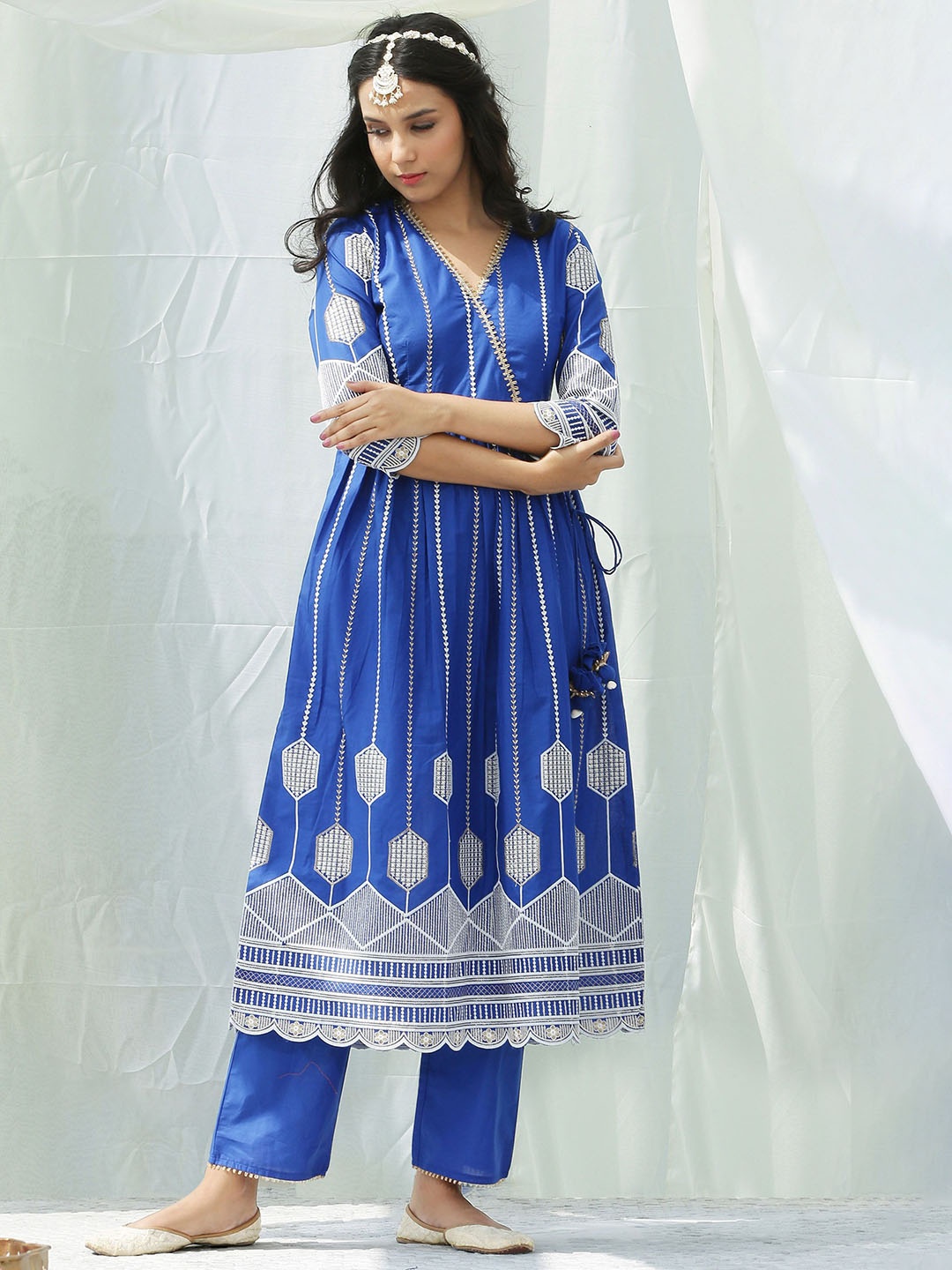 

SEW Geometric Embroidered Thread Work Angrakha Pure Cotton Anarkali Kurta With Trouser, Blue