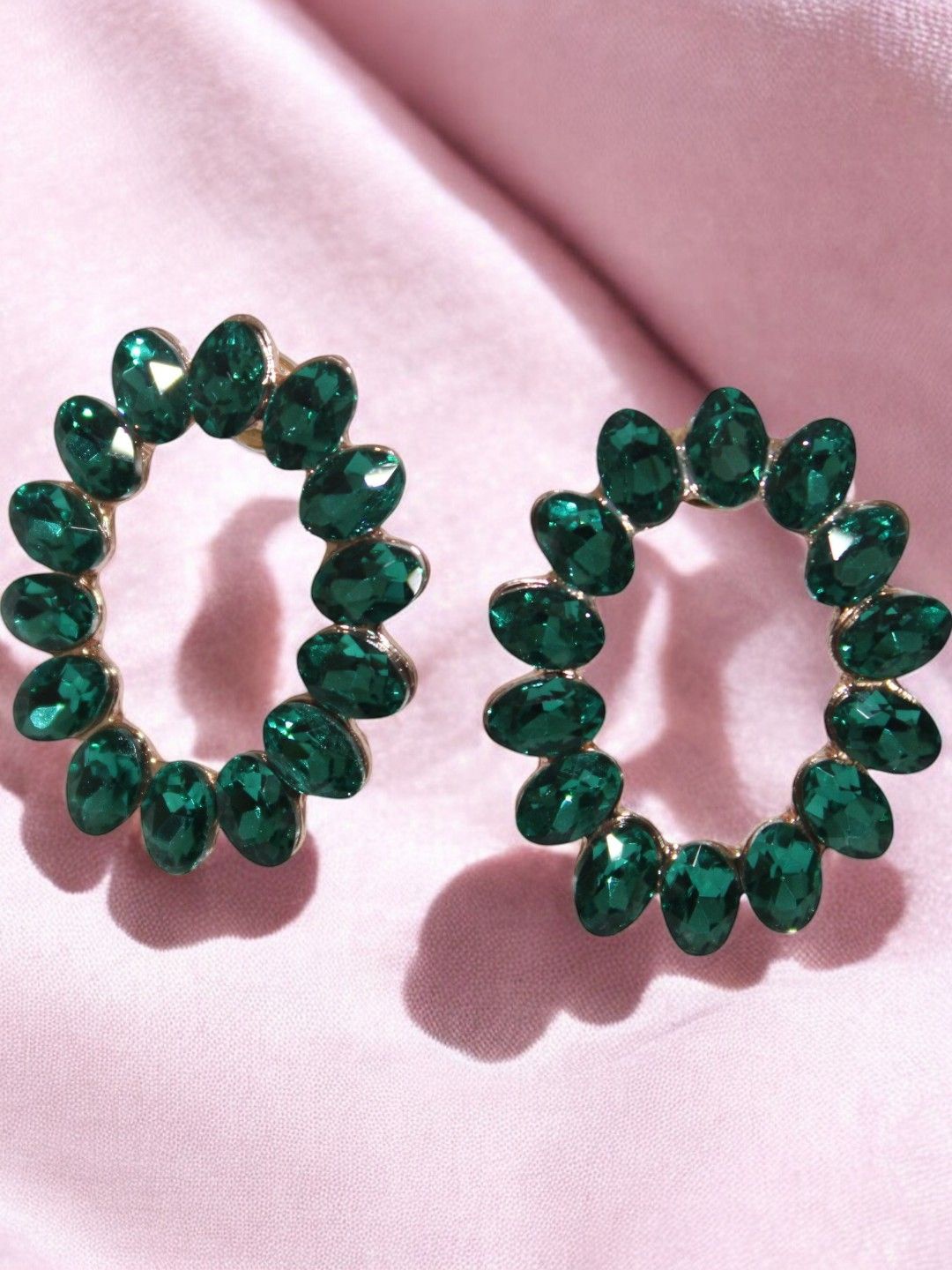 

Jolly Faces Gold-Plated Artificial Stones Studded Circular Shaped Studs, Green