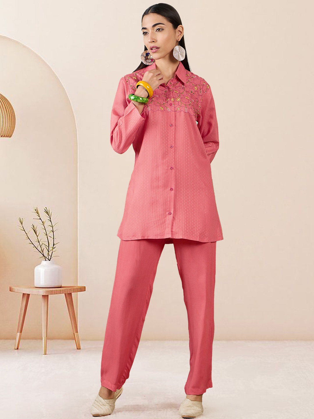 

SheWill Embroidered Shirt Collar Shirt With Trouser, Red