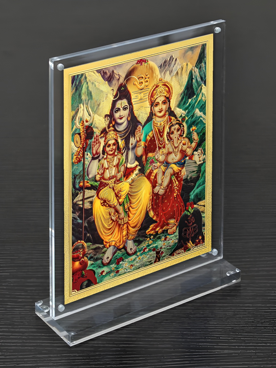 

Hawai Gold-Toned & Green Shiv Parivar Acrylic Table Photo Frame