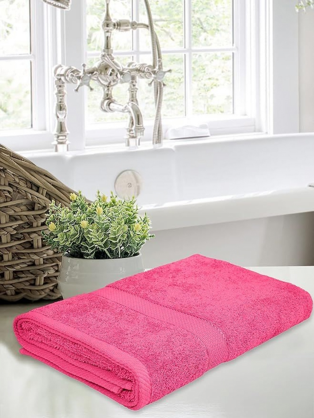 

LERELIABLE Pink Cotton 500 GSM Bath Towel
