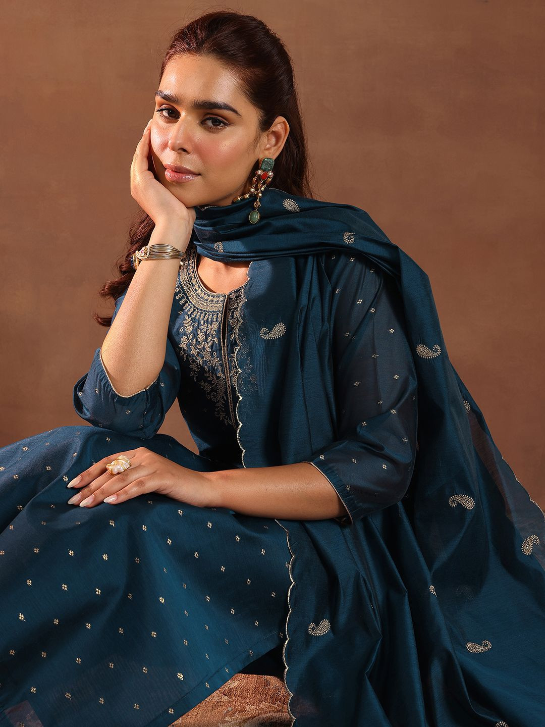 

Libas Floral Embroidered Thread Work Chanderi Silk Straight Kurta with Trousers & Dupatta, Teal