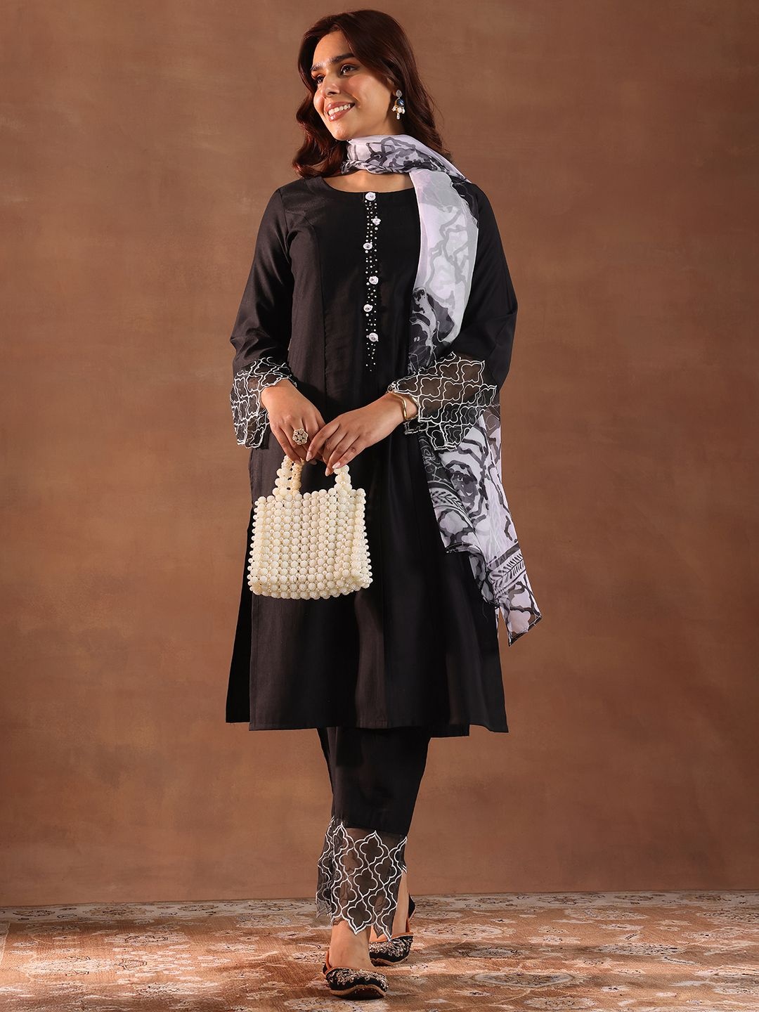 

Libas Round Neck Panelled Beads Work Straight Kurta With Trousers & Dupatta, Black