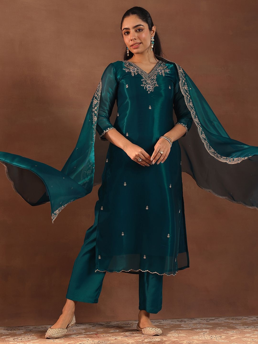 

Libas Floral Embroidered V-Neck Sequinned Kurta With Trousers & Dupatta, Teal