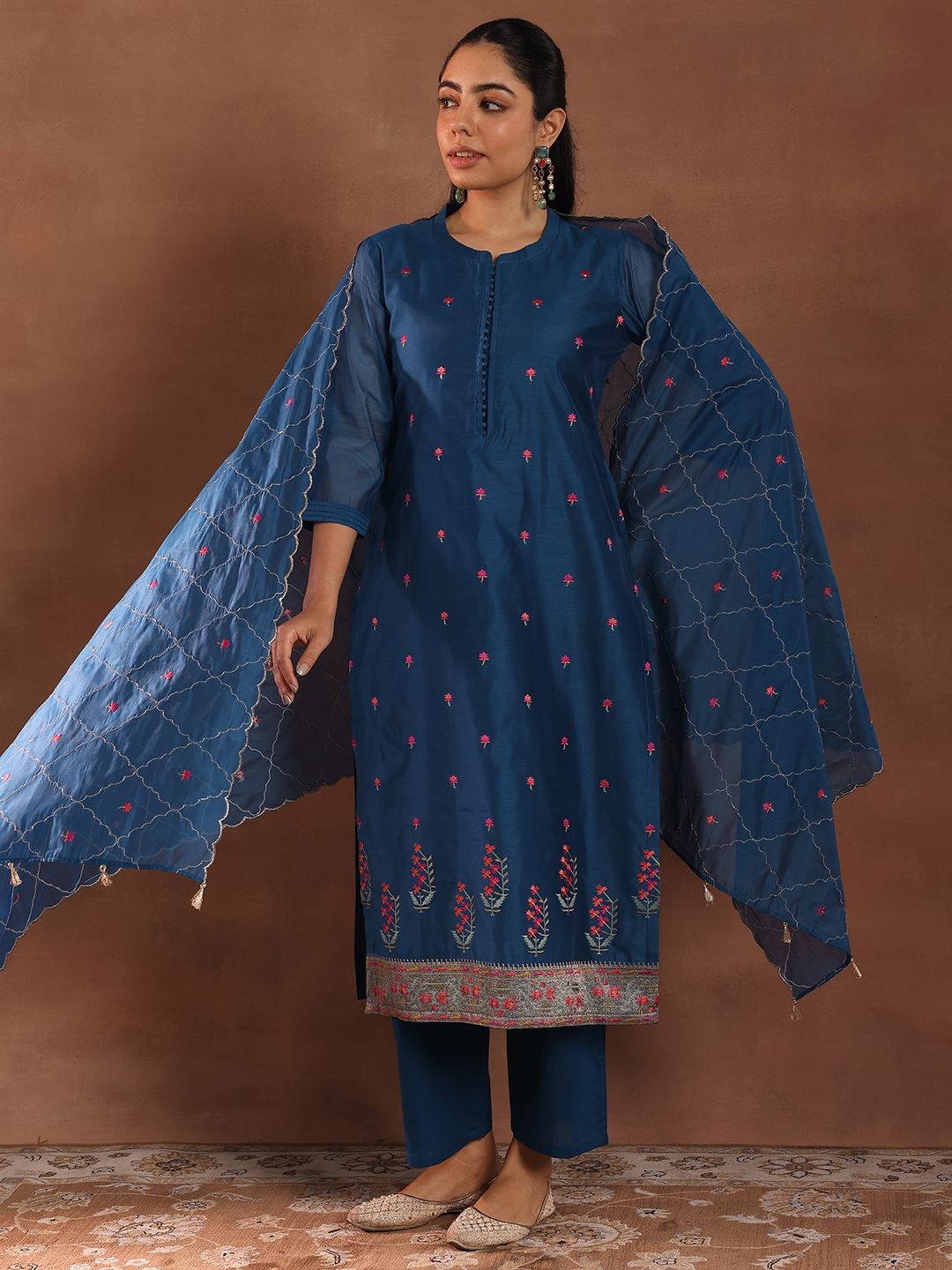 

Libas Floral Embroidered Chanderi Silk Kurta With Trousers & Dupatta, Teal