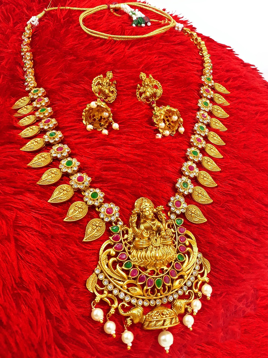 

Anujeet Fashion Hub Stone-Studded & Beaded Necklace and Earrings, Gold