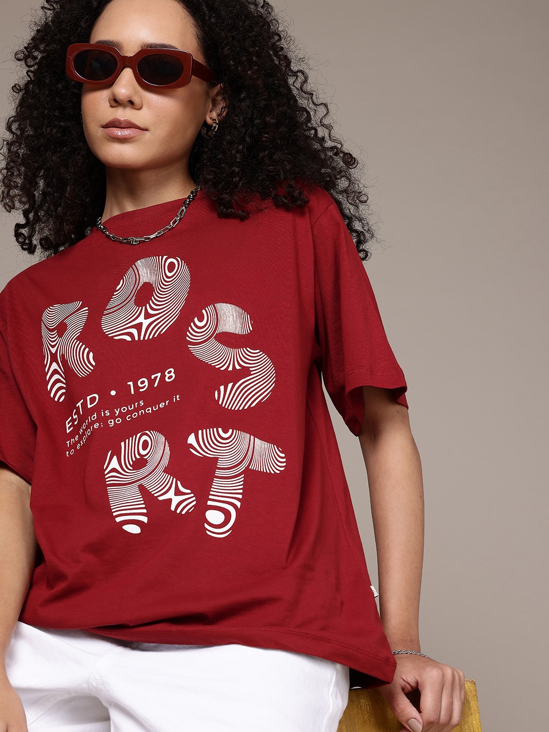 

The Roadster Life Co. Printed Drop-Shoulder Sleeves Pure Cotton Oversized T-shirt, Maroon