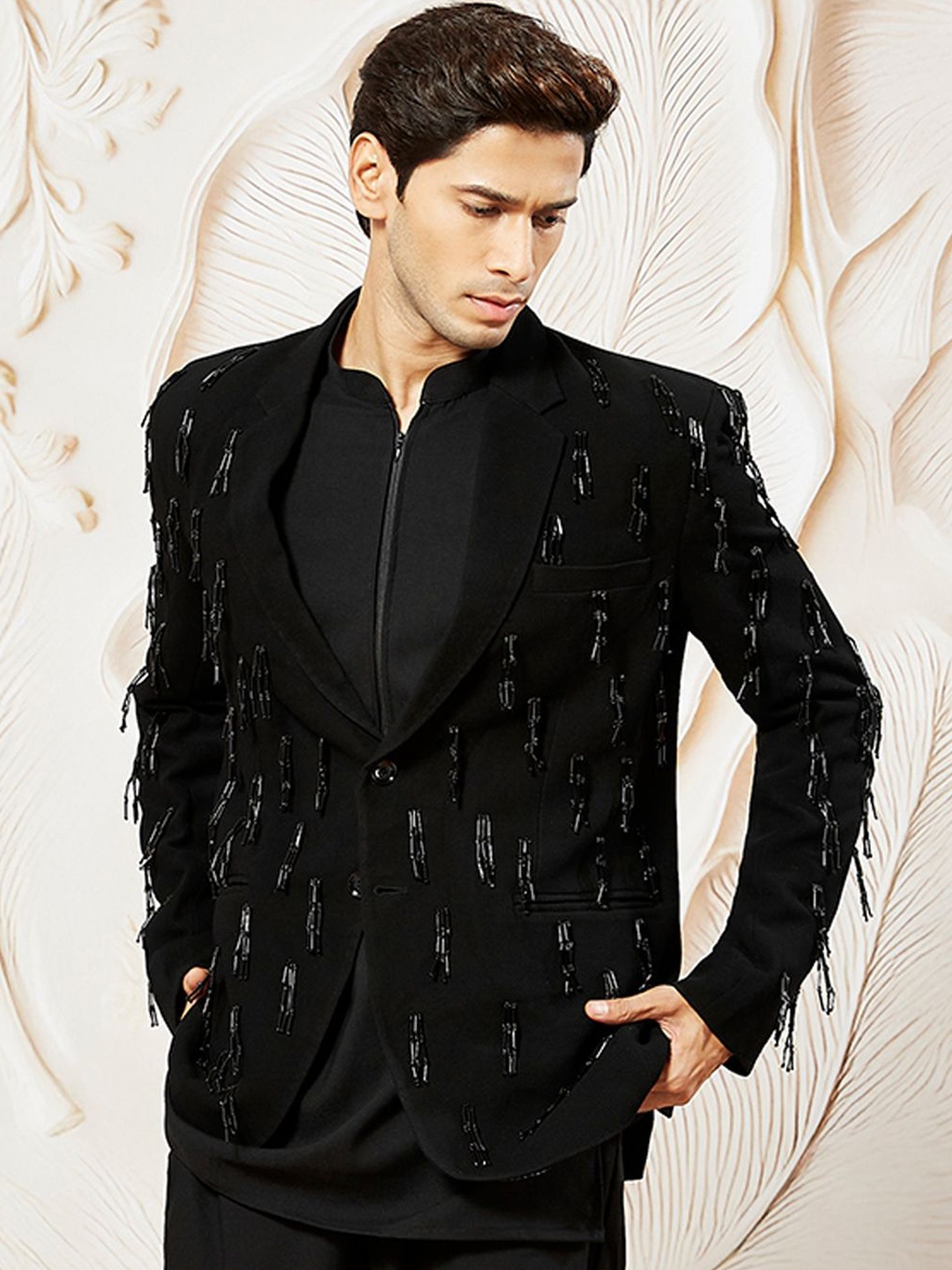 

VASTRAMAY Embellished Slim-Fit Single-Breasted Blazer, Black