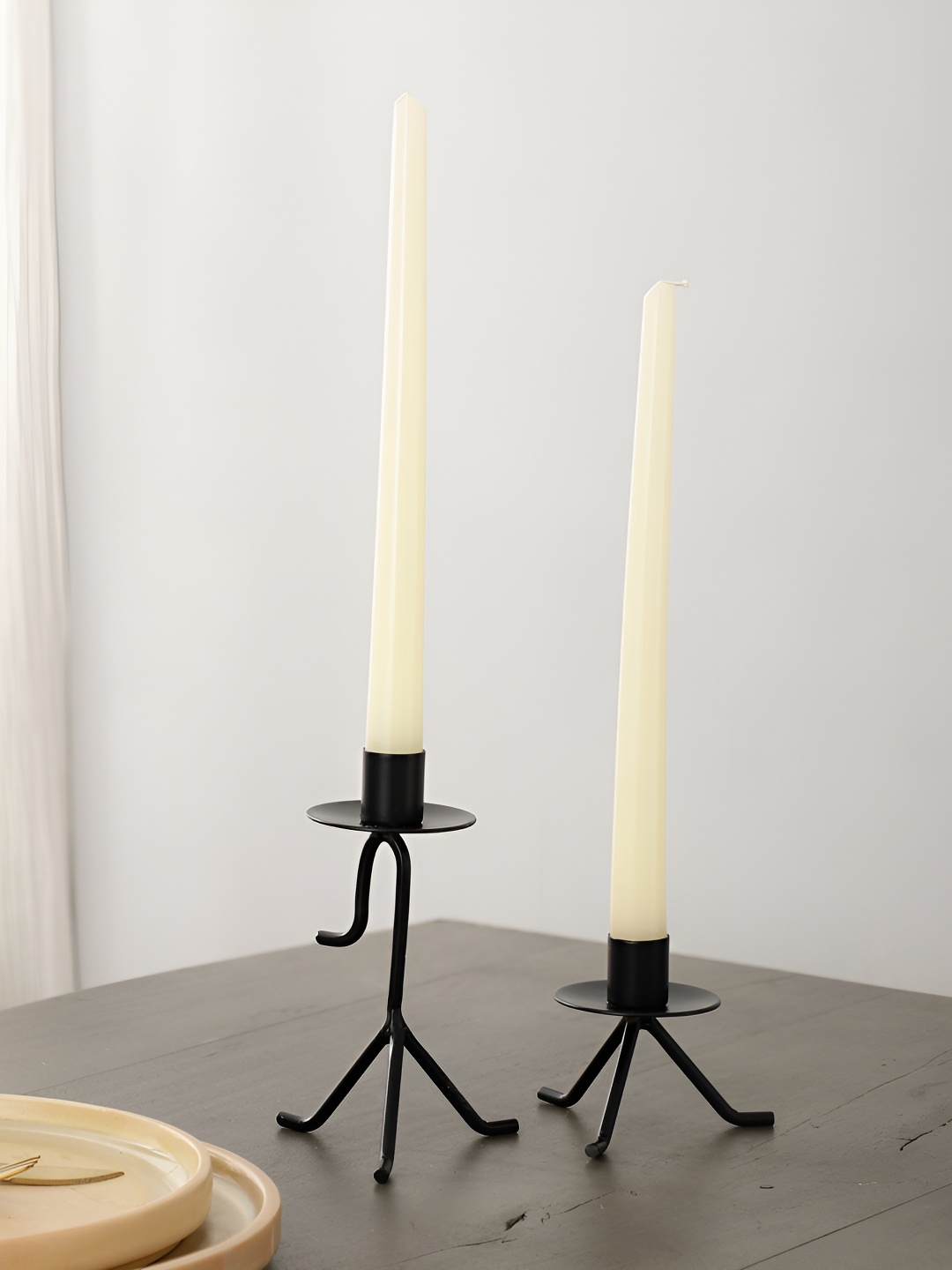 

Decor de Maison Black 2 Pieces Candle Holders