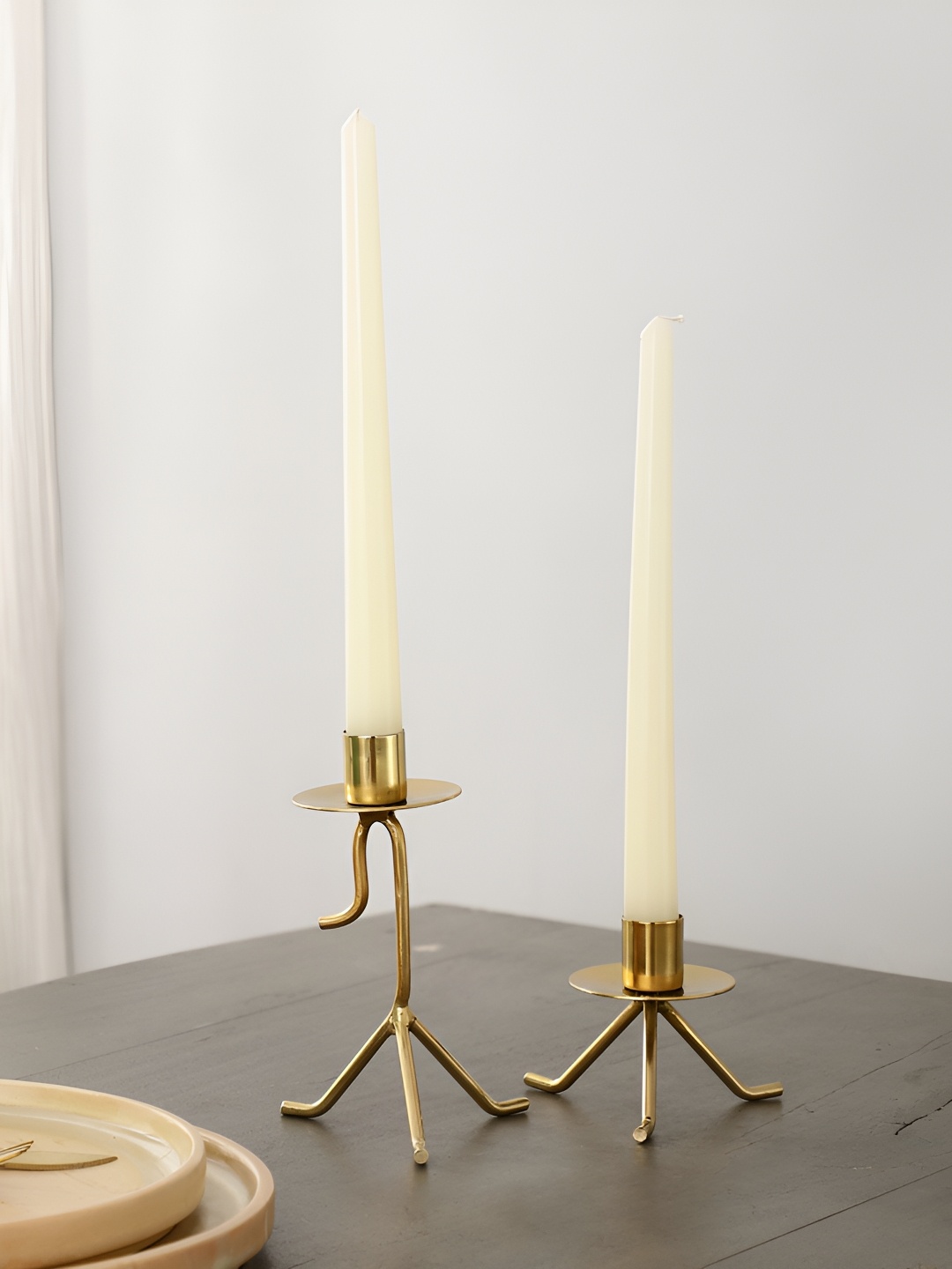 

Decor de Maison Gold-Toned 2 Pieces Candle Holders