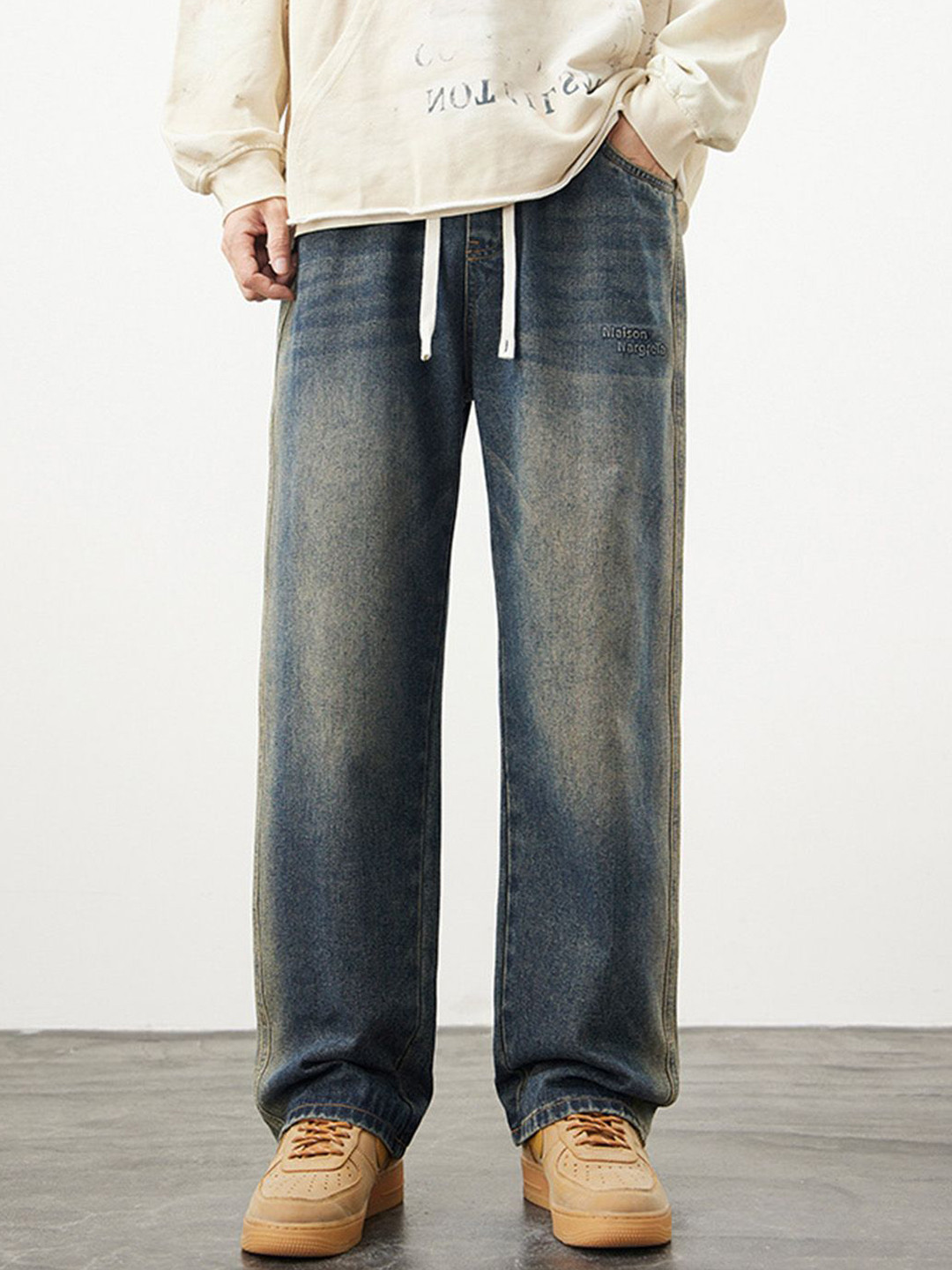 

StyleCast Men Straight Fit Light Fade Jeans, Blue