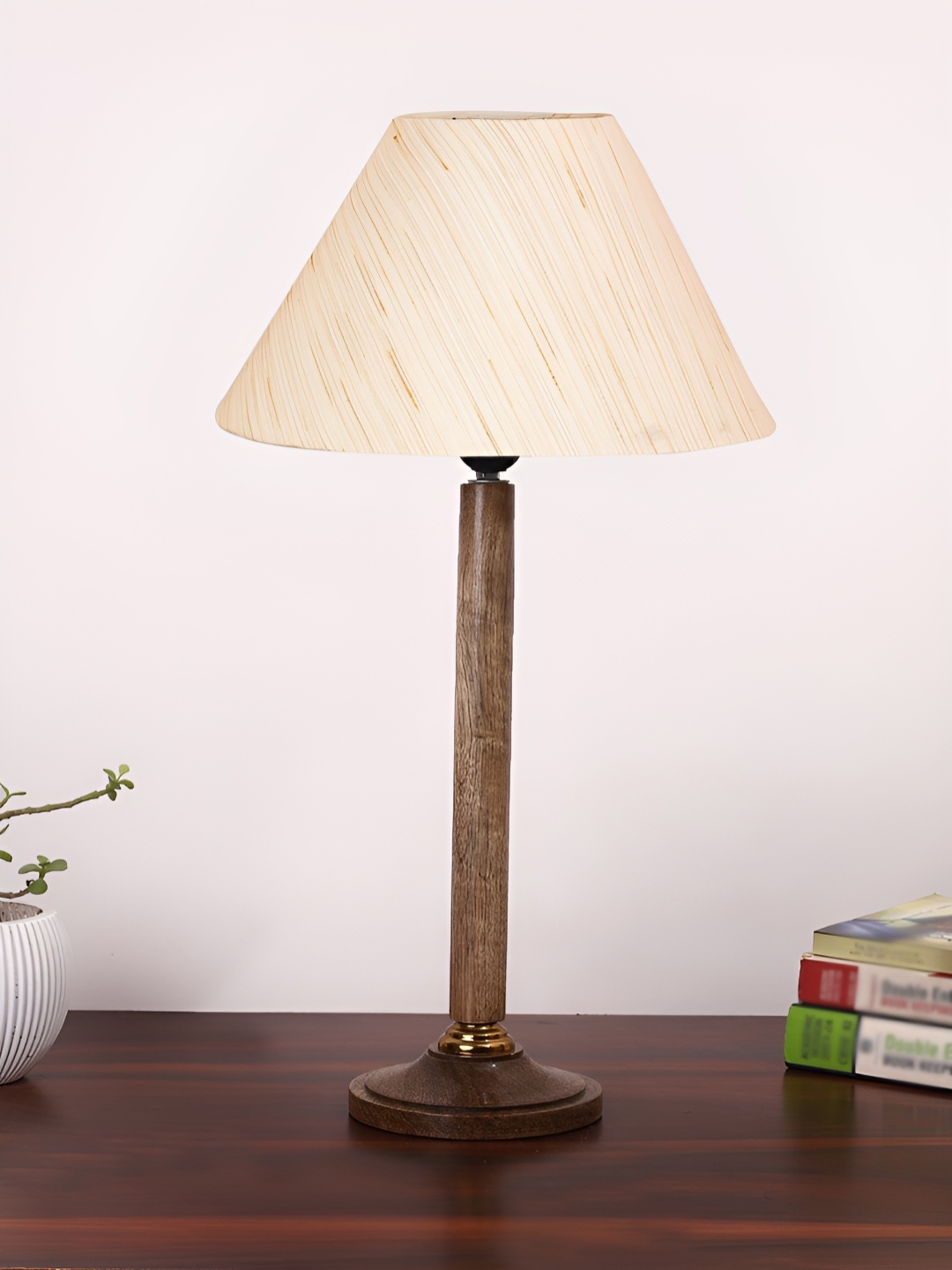 

Aura Off White Wood Traditional Abstract Shaped Table Lamp